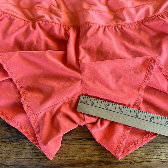 oiselle Roga Shorts 4 Coral Orange - Picture 8 of 10